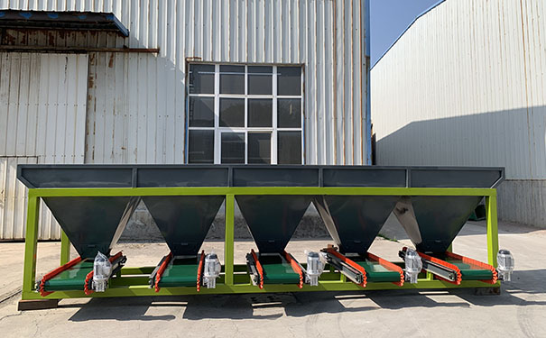 智能動(dòng)態(tài)配料系統(tǒng)是推動(dòng)食品工廠(chǎng)邁向智能化的關(guān)鍵力量